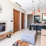 Nestor Luxury וילה *