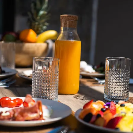 Nestor Luxury * Romanos (Messenia)