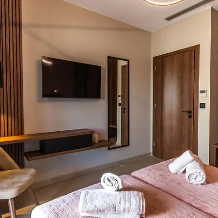 Nestor Luxury Romanos (Messenia)