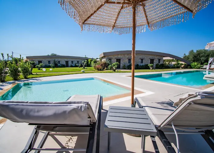 Nestor Luxury Romanos (Messenia)