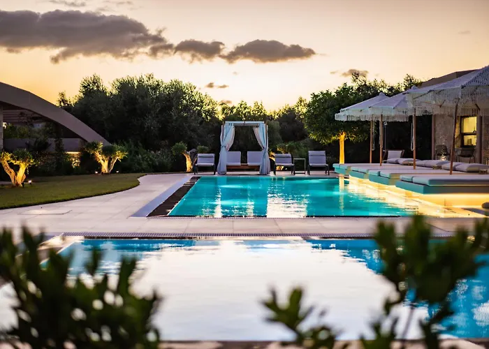 Nestor Luxury * Romanos (Messenia)